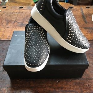 Scout black Steve Madden slip on riveted sneakers